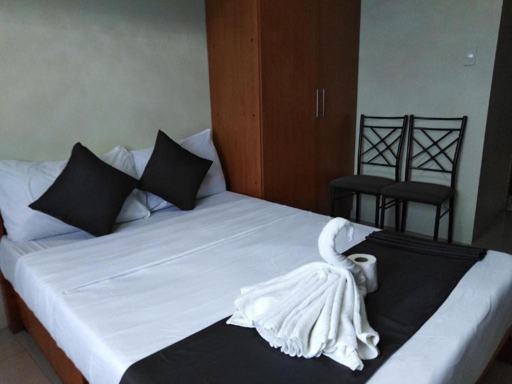 Horizon 101 A2 Shortwalk Robinson Mall Mango Square Bar Apartment Cebu Luaran gambar